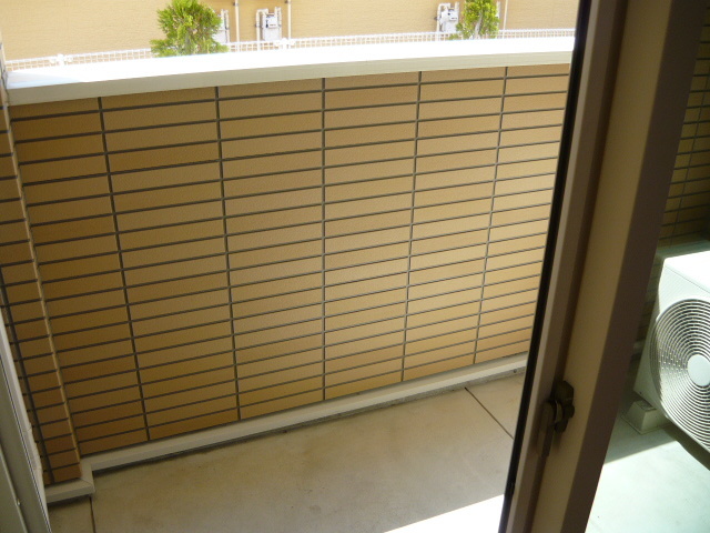 13/20 エントランス