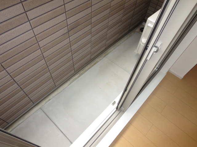 22/30 エントランス