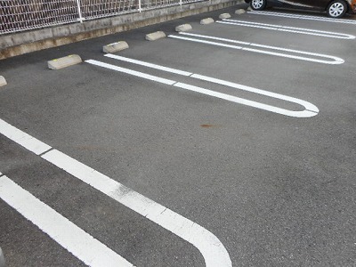 2/8 駐車場