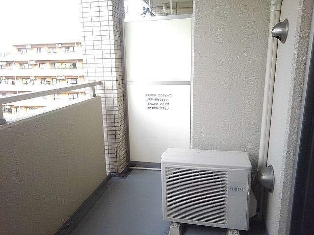 13/30 バルコニー