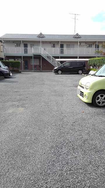 14/20 駐車場
