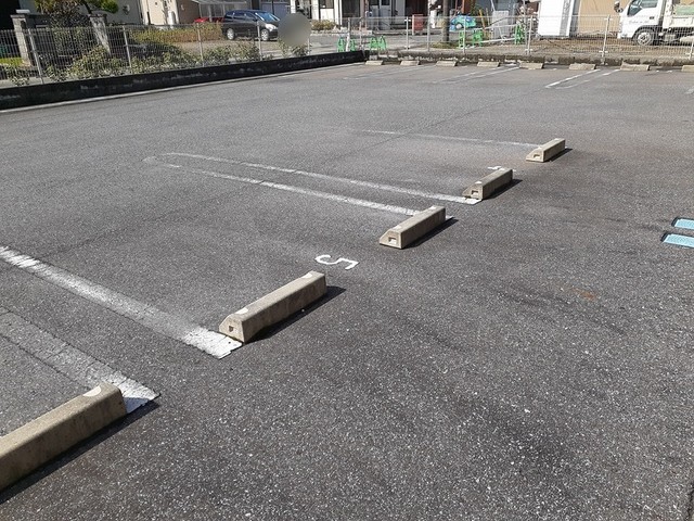 14/20 駐車場