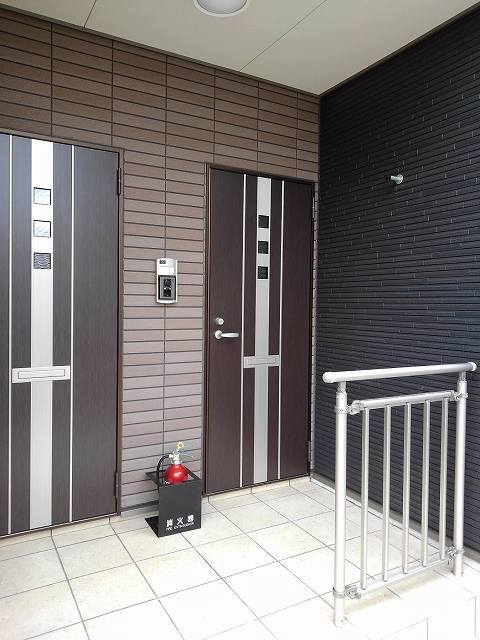 2/8 エントランス