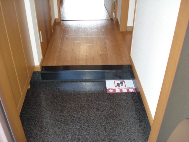 15/30 玄関