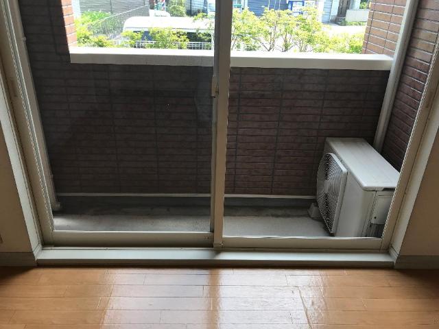 20/28 バルコニー