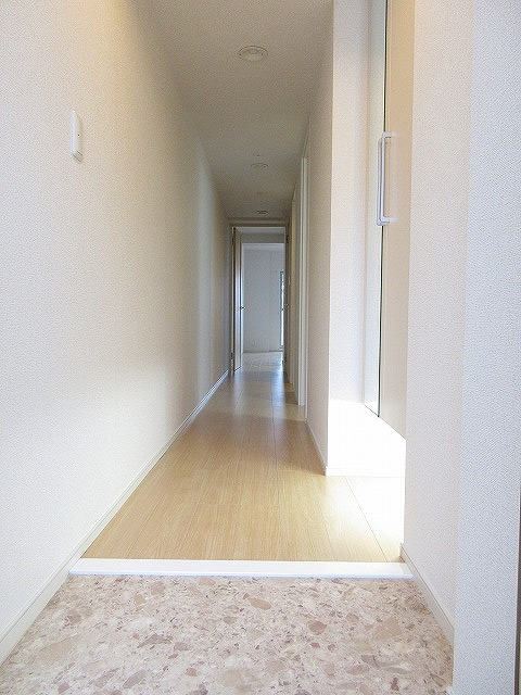 5/24 玄関