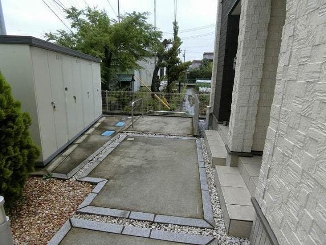 13/20 エントランス