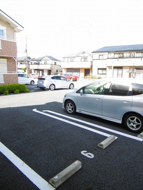 3/5 駐車場