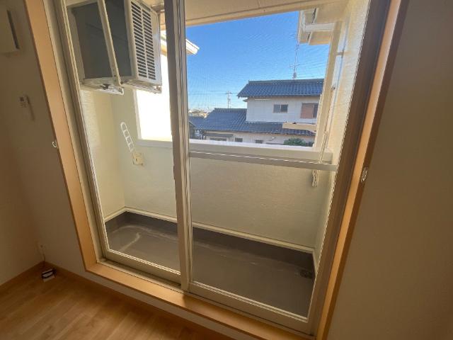 21/28 バルコニー