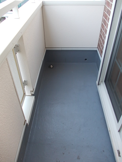 16/27 バルコニー