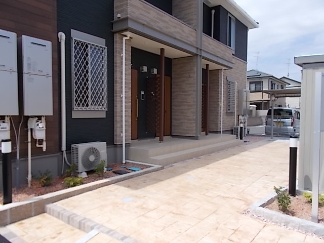 13/20 エントランス