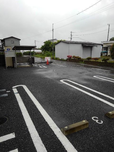18/30 駐車場