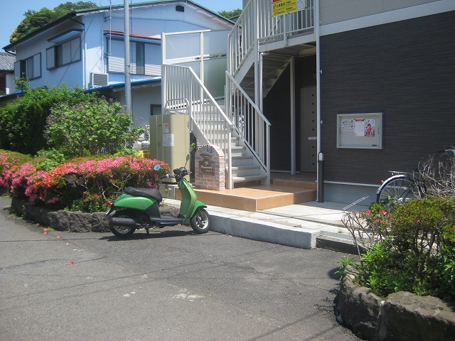 22/30 エントランス