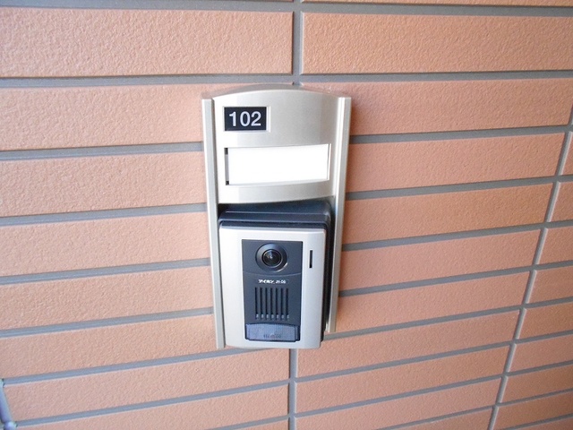 20/27 エントランス