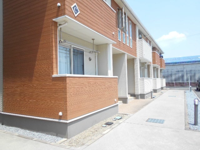 13/20 エントランス