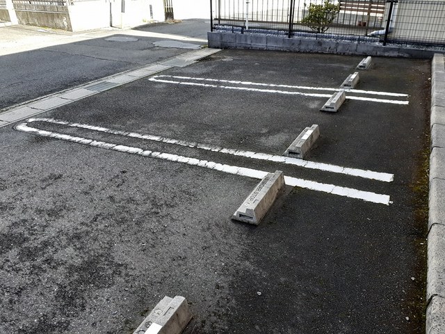 14/20 駐車場