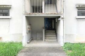 15/27 エントランス