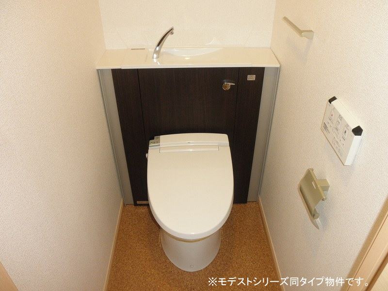 16/30 トイレ