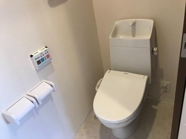 16/26 トイレ