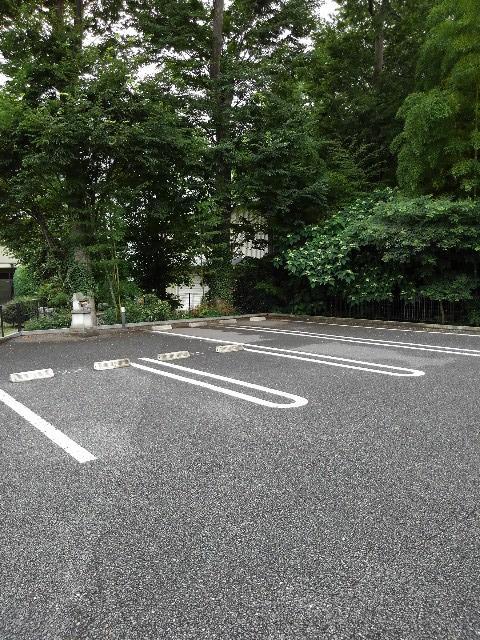 14/30 駐車場