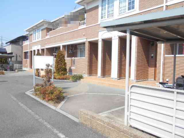 14/21 エントランス