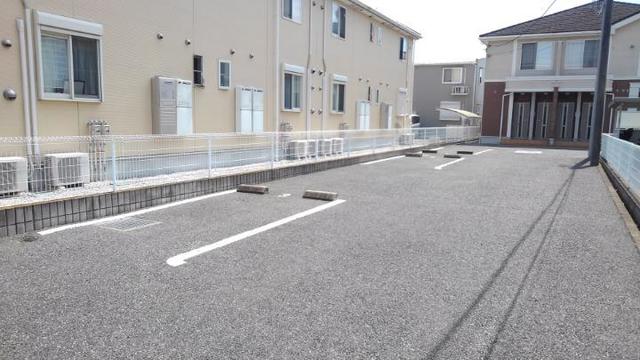 3/4 駐車場