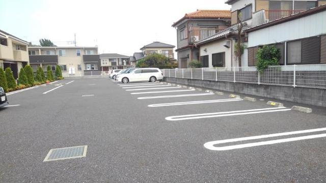 2/11 駐車場