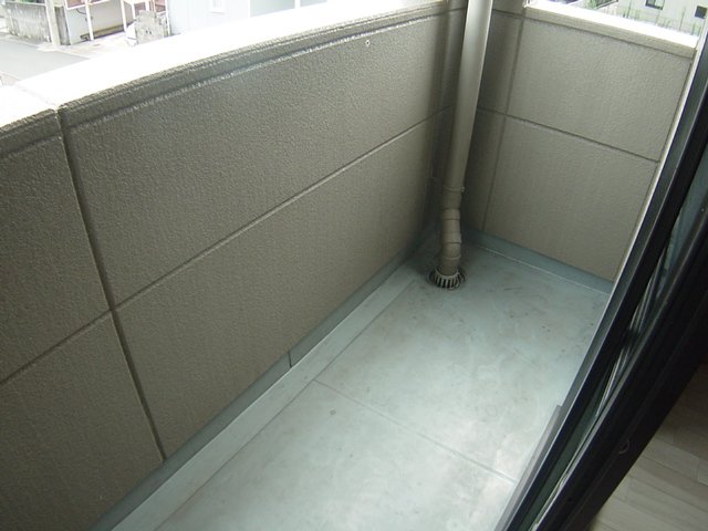 16/28 バルコニー