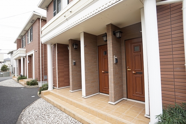 21/30 エントランス