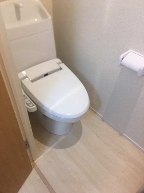 16/30 トイレ