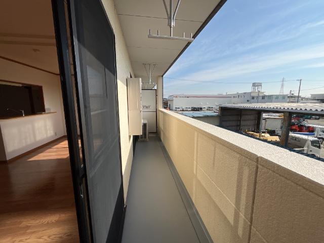 19/23 バルコニー