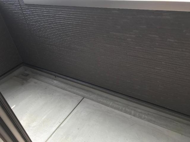 16/23 バルコニー