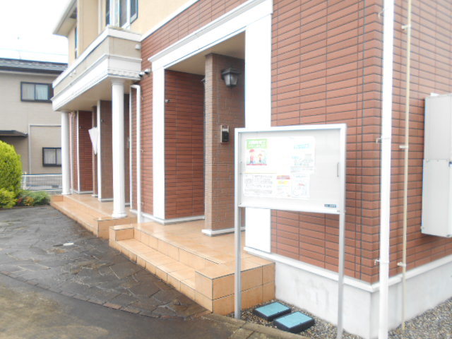 21/28 エントランス
