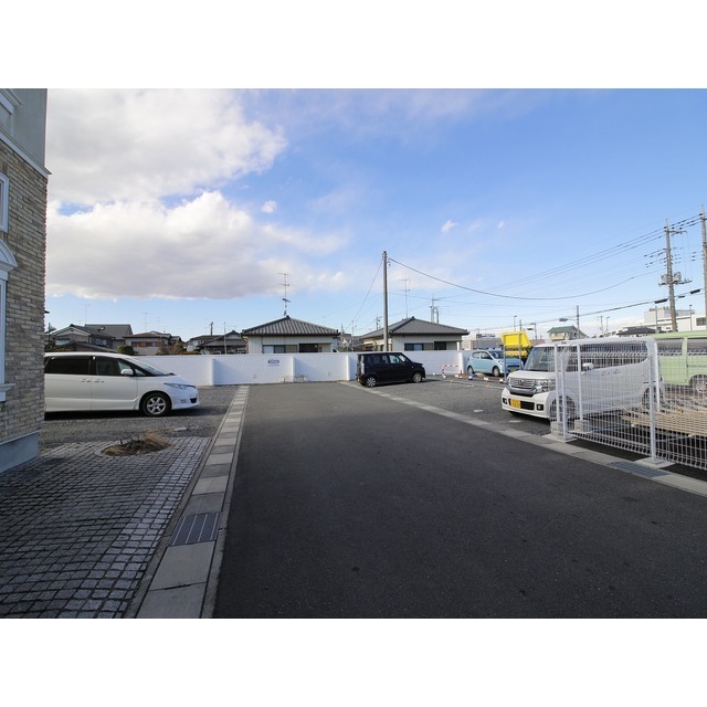2/11 駐車場