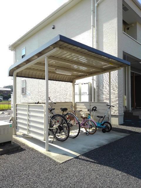 17/30 駐車場