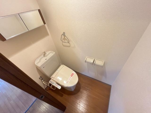 18/26 トイレ
