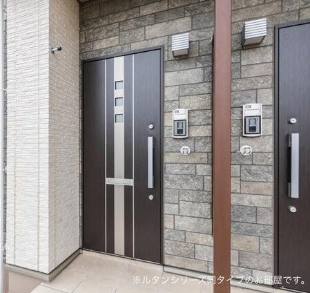 2/8 エントランス