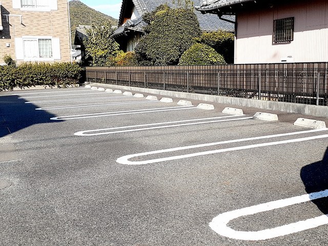 2/8 駐車場