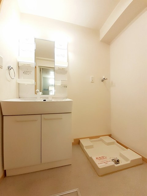 18/30 洗面