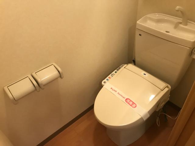 16/30 トイレ