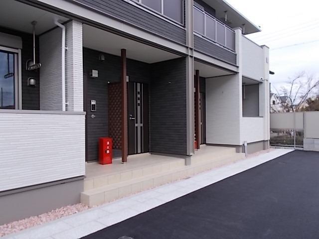 13/20 エントランス