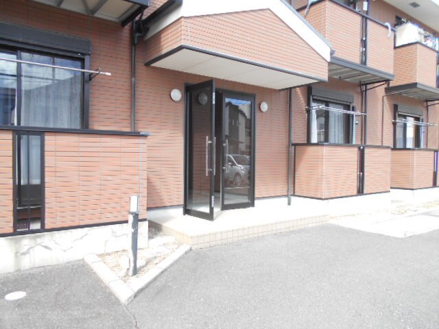 20/29 エントランス