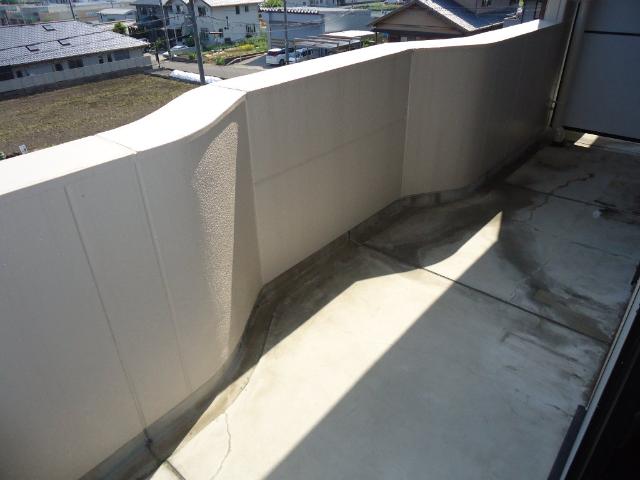 16/23 バルコニー