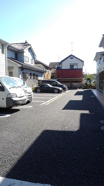 28/30 駐車場