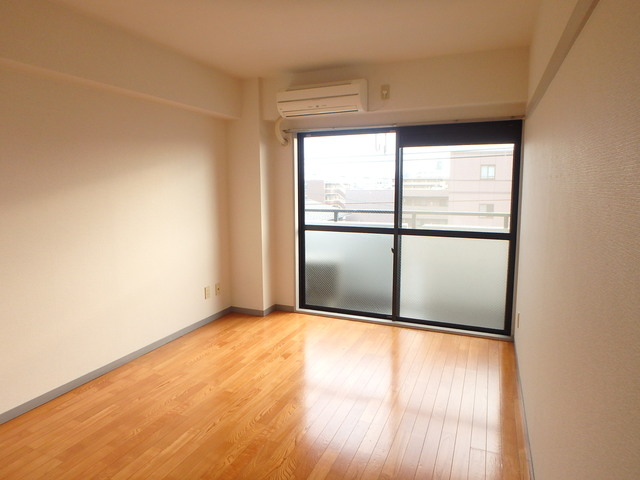 13/22 リビング/ダイニング