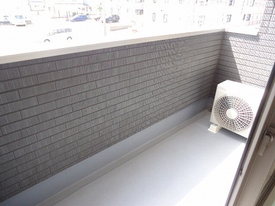 13/22 バルコニー