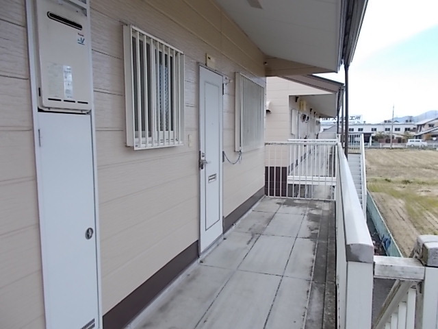 15/22 エントランス