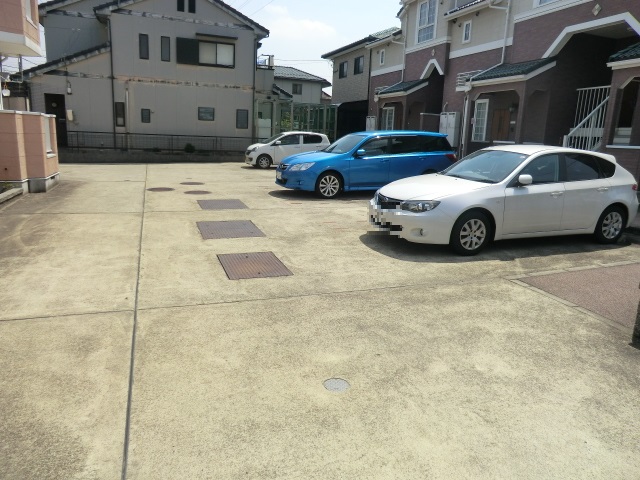 17/26 駐車場