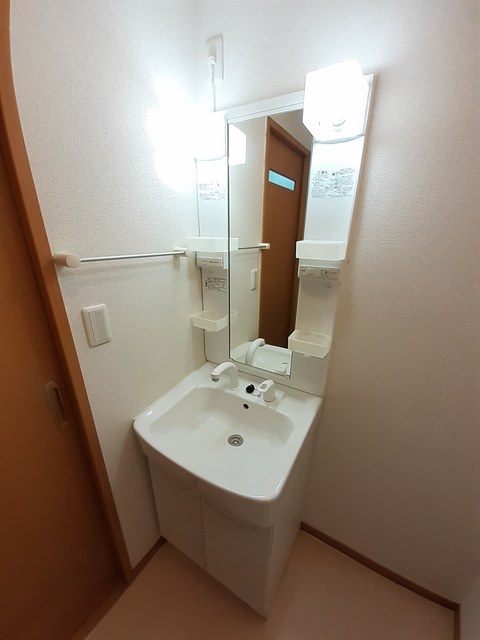 15/30 洗面