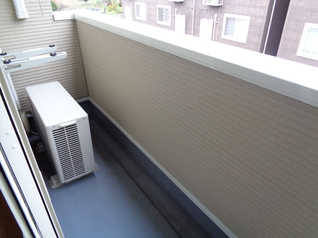 14/23 バルコニー